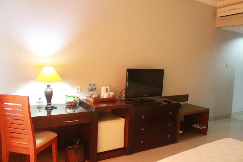 Town House Bukit Damai Indah Hotel Balikpapan  Buitenkant foto